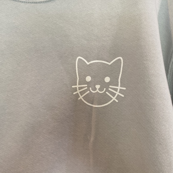 💰1100) NWOT CLAWS Cat Long Sleeve Grey Sweatshirt Sz L or 3X or Sm - Picture 2 of 7